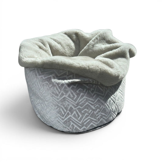 Dog bed Hideaway Cave Ornament