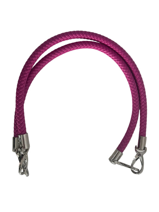 Snap it — braided interchangeable handle