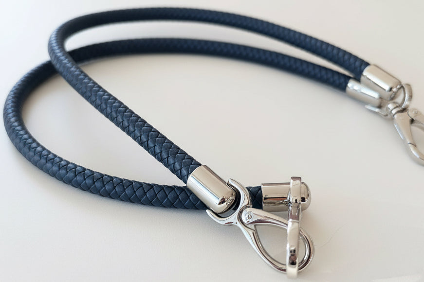 Snap it — braided interchangeable handle