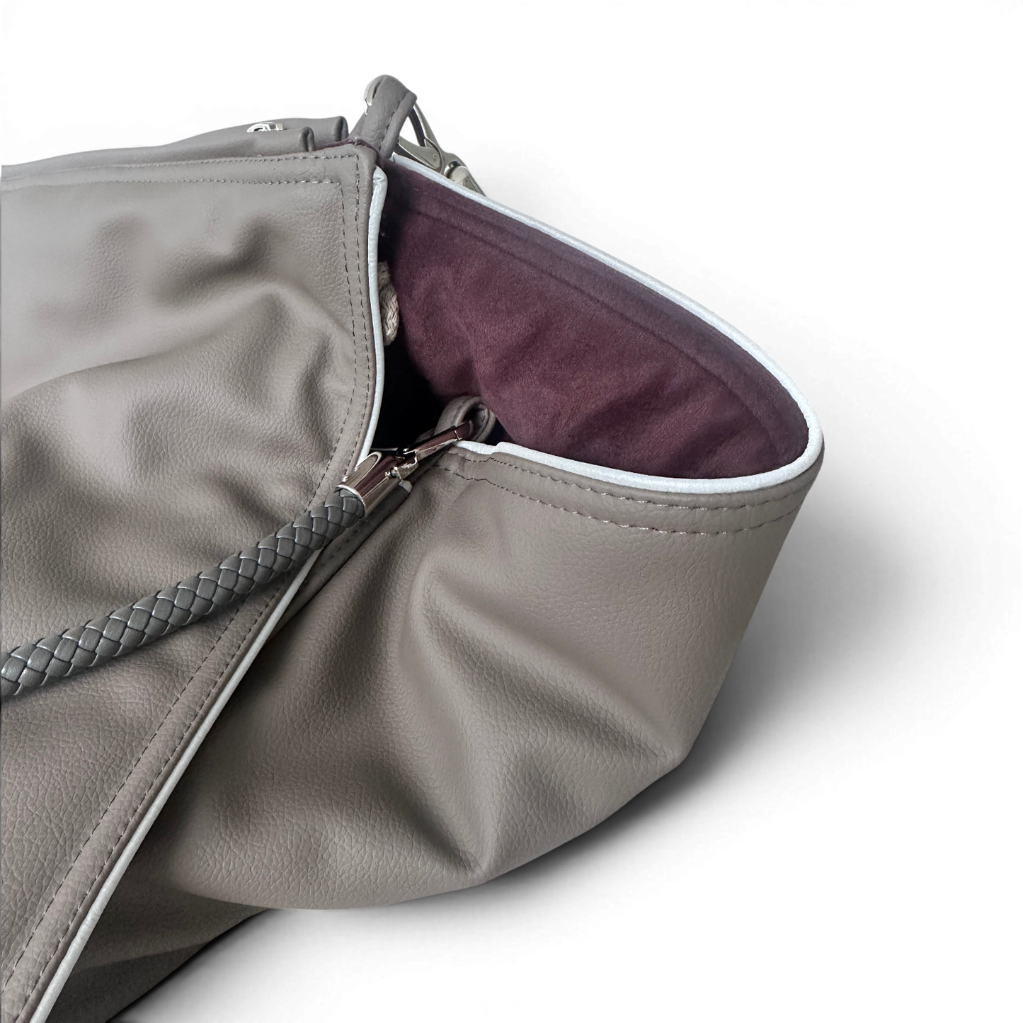 Weekender — Dark Taupe / Blackberry