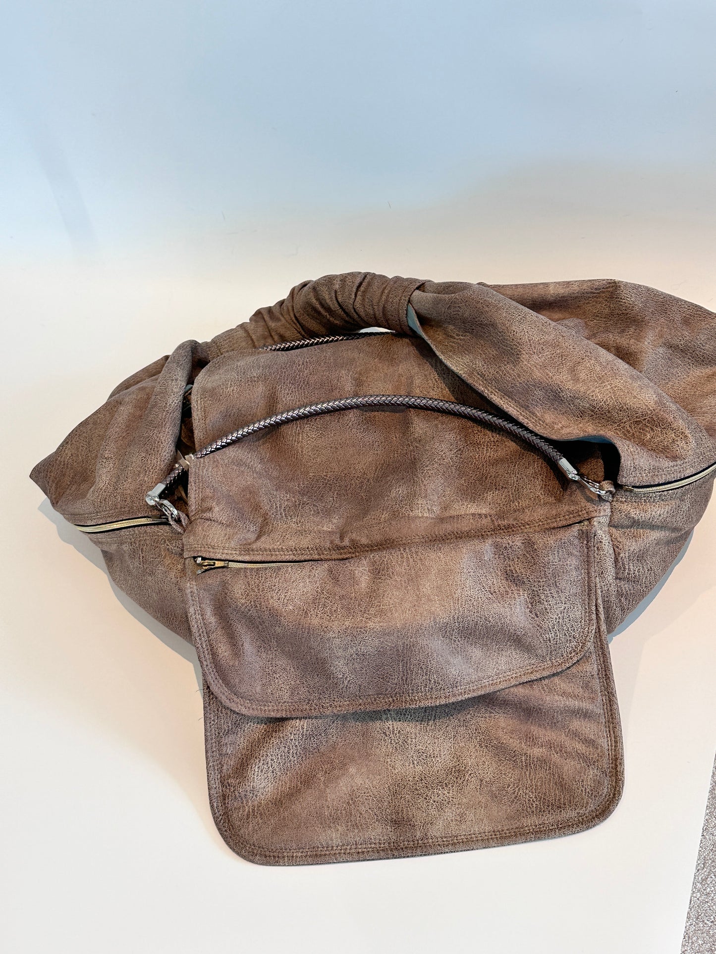 Weekender 4Seasons — Taupe with crossbody strap, size M